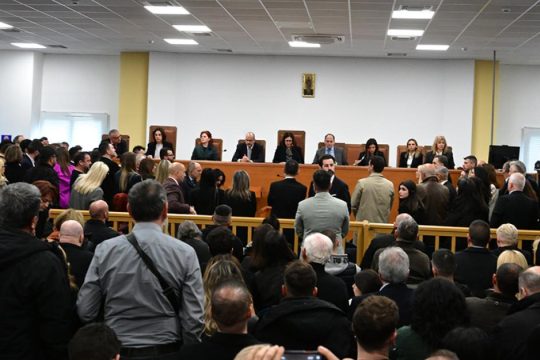 Δικαιοσύνη σε ασφυξία
